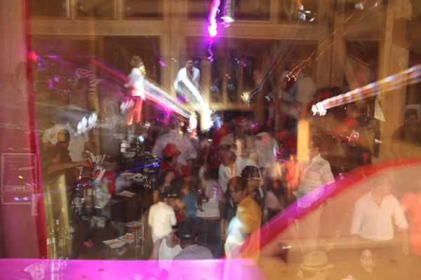 Electro Swing at Rikkyz